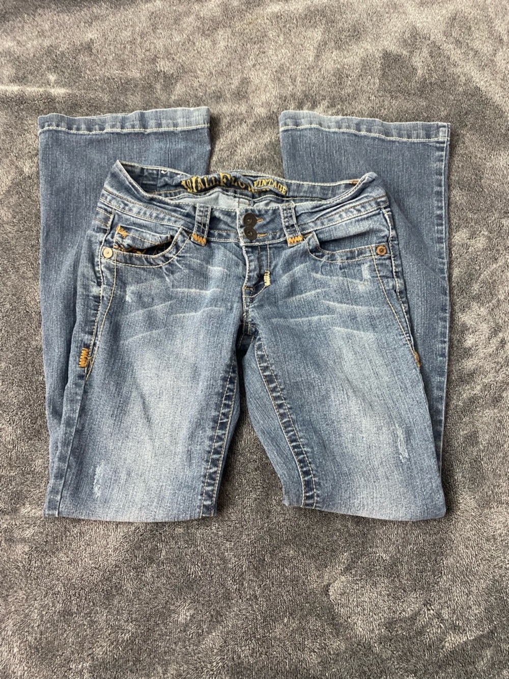 Y2K WallFlower Vintage Double Button Flare Jeans Size 7 - Picture 1 of 9